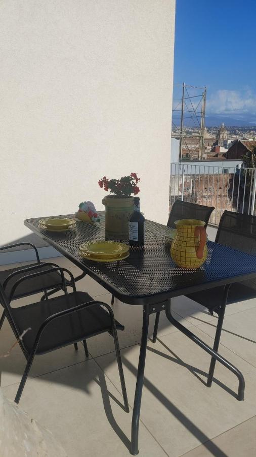 Attico Sul Porto Di Catania E Vista Vulcano Eksteriør billede